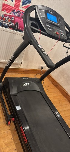Reebok zr9 folding treadmill - reebok,